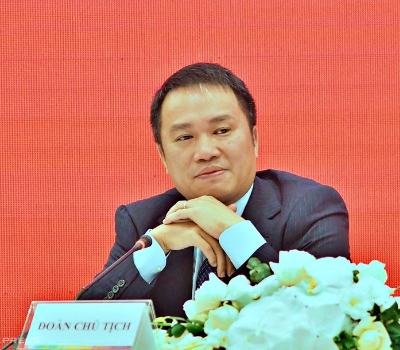 ty-phu-ho-hung-anh-1